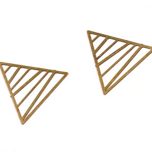 Triangle Shaped Earring Charms - Raw Brass Earring - Teardrop Earring Charms - Earring Findings - Jewelry Supplies - 18x20mm - JJC6235