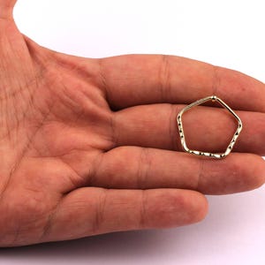 Pentagon Ring Charms – Gold Tone Zinc Alloy Pendant Findings (25x25x1.7mm) ZZ1154