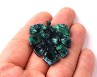 Abalorios de acetato con forma de hoja - Pendientes y colgantes con forma de hoja - Componentes para pendientes - Suministros para joyería - Código de color: A13 - 44x35x2,5 mm - AC1052H