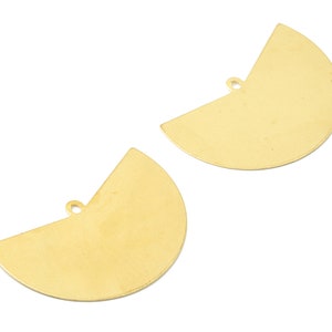 Personalisierter Stanzrohling - Messing Fächer Anhänger - Rohmessing Fächer Ohrringe und Anhänger - Messingfächer Kette - 38.17x23.01x0.55 mm - PP2566