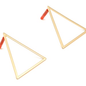 Brass Triangle Earring Post - Brass Triangle Earring Stud - Gold Tone Plated Brass - Jewelry Supplies - 36.08x30.51x1mm - PP3032