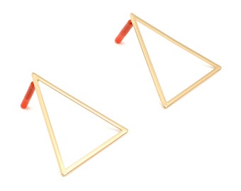 Brass Triangle Earring Post - Brass Triangle Earring Stud - Gold Tone Plated Brass - Jewelry Supplies - 36.08x30.51x1mm - PP3032