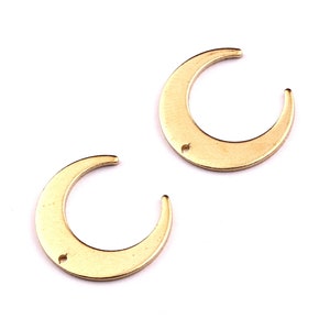 Brass Moon Charms - Moon Shaped Raw Brass Pendant - Jewelry Supplies - 17.4x1mm - PP1189