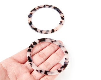 Acetate Hoop Earrings Connector - Blonde Tortoise Hoop Shell Earrings- Big Circle Shaped Pendant - Color Code: A06 - 70x70x2,76mm - AC1295C