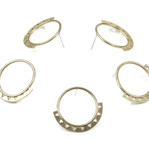 Brass Hoop Stud Earring - Raw Brass Triangles Earring Post - Surgical Stud - Earring Post - Jewelry Supplies - 29.51x27.15x1.55mm - PP3322
