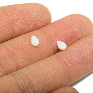 4*6 mm droppformade naturliga vita snäckor cabochon - Cabochon DIY ädelstensinfattning - Cabochon för ringar eller hängen - Smyckescabochon - NS3049