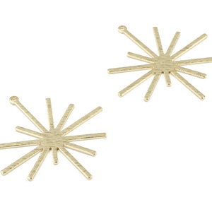 Brass Star Earring Charms - Raw Brass Star Pendant - Textured Brass Sun Pendant - Jewelry Supplies - 40.11x38.04x1.02mm - PP3431