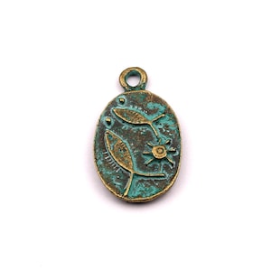 Faux Patina Pendant - Fish Shaped - Alloy Charms - Antique Bronze Tone Necklace - Zinc Alloy Beads - Jewelry Supplies - 22x12x2mm ZZ1077