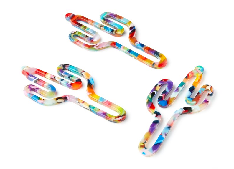 Color Code: A21 Earring Findings Acetate Acrylic Earring Charms Cactus Shaped Pendant With 1 Hole 64.47x29.15x2.65mm AC1336F