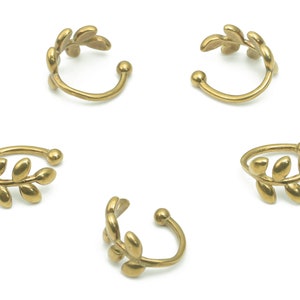 Raw Brass Leaf Ear Cuff - Brass Cuff Earrings - Cartilage Ear Cuff - No Piercing Ear Cuff - Jewelry Supplies - 10.56x8.67x1.32mm - PP5182