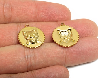 Colgante de tigre de acero inoxidable - Colgante único de jaguar para collar - Colgante de tigre moderno de acero - Chapado al vacío en oro de 18 quilates - 20x18x3 mm - SS2186G