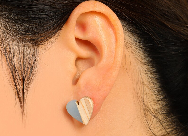 Boucle d'oreille coeur en résine - Tige coeur en bois massif - Clou chirurgical en acier inoxydable 316 - Accessoires pour fabrication de bijoux - 14,76 x 14,3 x 3,12 mm - BB1133G image 4