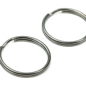 Gunmetal Metal Key Rings - Split Rings - Circle Key Rings - Keychain Connectors - Key Ring Findings - 24.59x24.59x1.5mm - PP2851GM