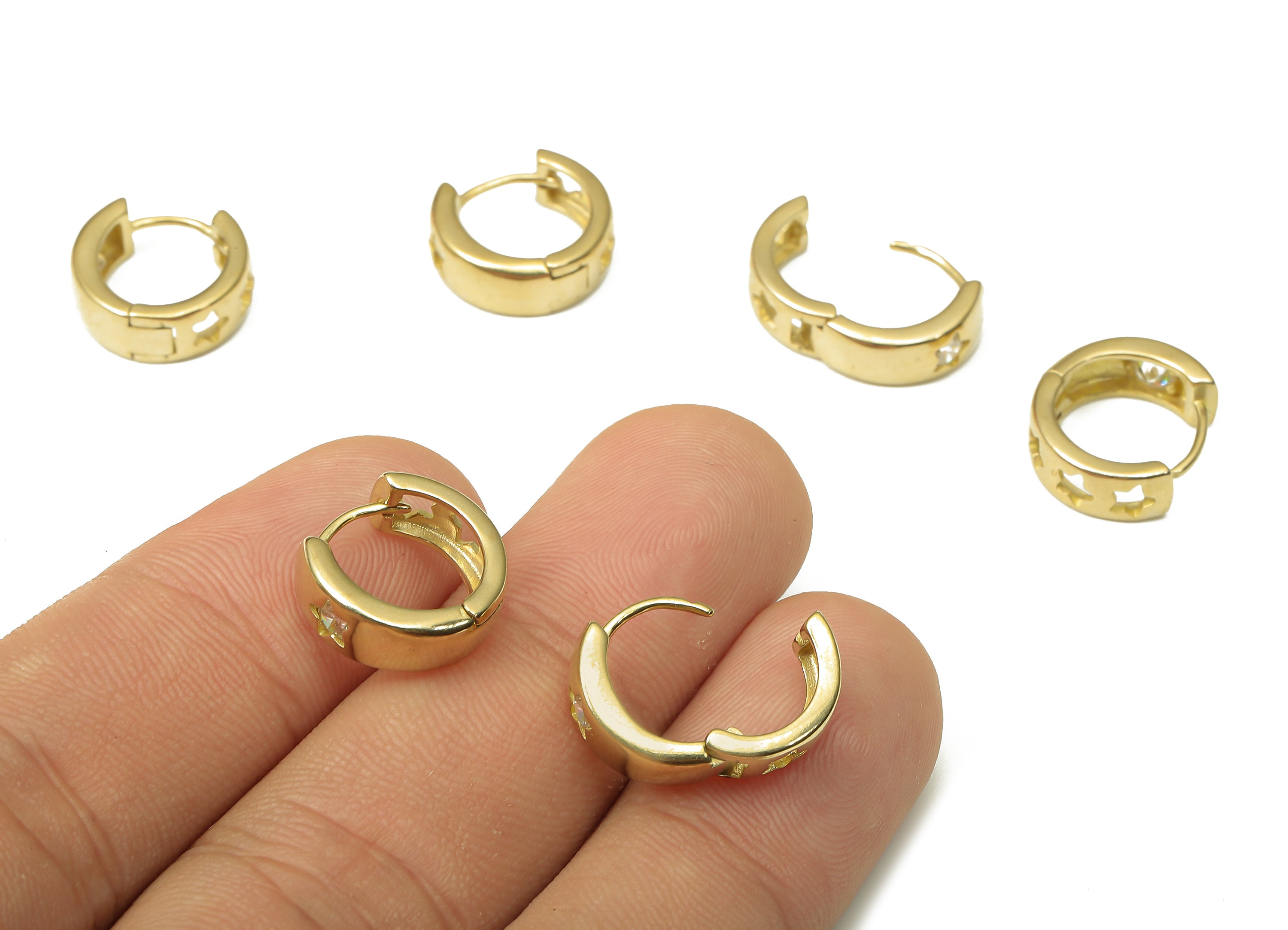 Brass Star Earring Clasp - Raw Brass Micropaved Zircon Brass Star Earring Clasp - Raw Brass Micropaved Zircon