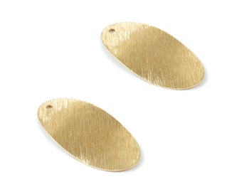 Brass Textured Oval Charms - Textured Oval Raw Brass Pendant - Brass Earring Findings - Jewelry Supplies - 29,5x15,5x0,7mm - PP1929