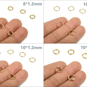 Op de afbeelding: Assortiment van gouden springringen in verschillende maten. De springringen zijn 8 mm x 1,2 mm, 10 mm x 1 mm, 10 mm x 1,2 mm en 10 mm x 1,5 mm.