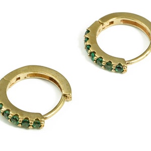 Brass Huggie Hoop Earrings – Raw Brass Earring with Green Zircons – Simple Hoop Earrings – Jewelry Supplies - 14.31×12.47×2.46mm - PP4121