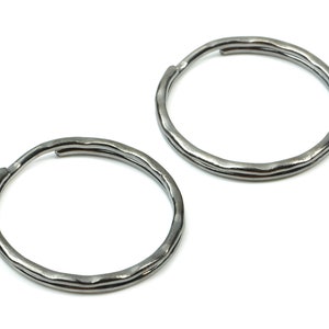 Gunmetal Metal Key Rings - Split Rings - Circle Key Rings - Keychain Connectors - Key Ring Findings - 30.36x30.36x1.7mm - PP2856GM