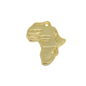 Dije de latón con forma de continente africano - Dije de oro para pendientes de pulsera - Colgante con aro - Chapado en oro auténtico de 18 quilates - 23,2 x 18,4 x 1,37 mm - RGP8823