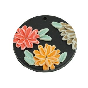Polymer Clay Flower Pendant - Black Round Floral Jewelry Component - Boho Chic Floral Charm - Clay Colorful Charm - 31x32x4mm - PC2415