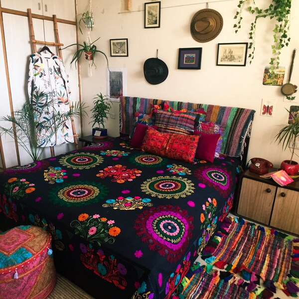 Black bed spread, suzani bed cover, embroidered throw, sofa cover, bohemian wall hanging,boho decor, suzani, large decorative bedspred