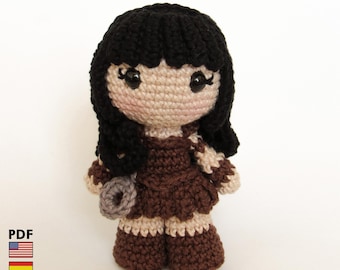 Xena amigurumi doll - crochet PDF pattern by Crochelandia - English, Spanish and Brazilian Portuguese