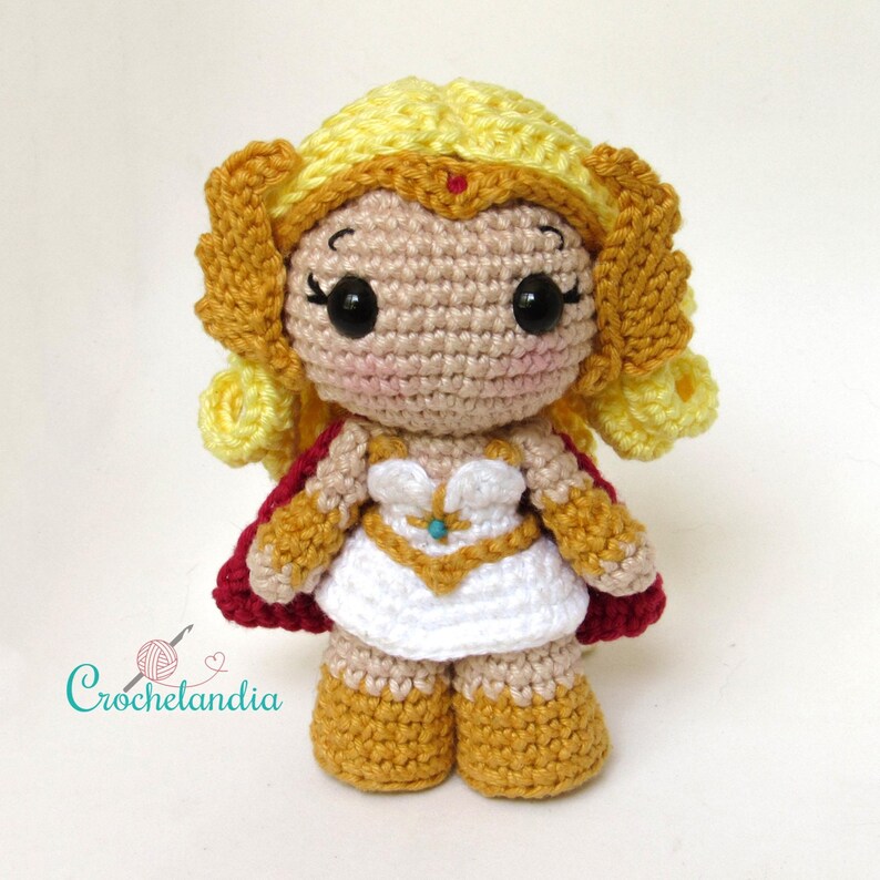 She-Ra and He-Man amigurumi dolls - crochet PDF patterns by Crochelandia - English and Spanish image 2