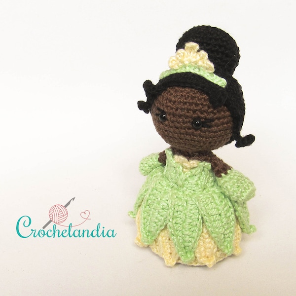 PDF: Tiana Princess inspired amigurumi doll - crochet pattern by Crochelandia