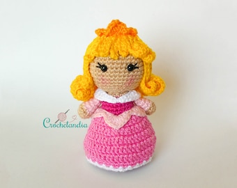 PDF: Princess Aurora inspired amigurumi doll - crochet pattern by Crochelandia