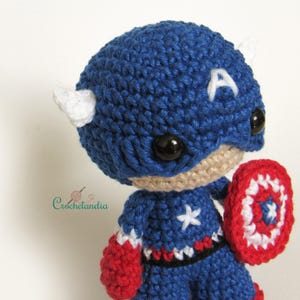 Captain America amigurumi doll - crochet PDF pattern by Crochelandia - English, Spanish and Brazilian Portuguese image 4