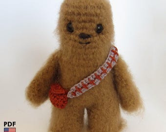 Chewbacca amigurumi doll - crochet PDF pattern by Crochelandia - English and Brazilian Portuguese