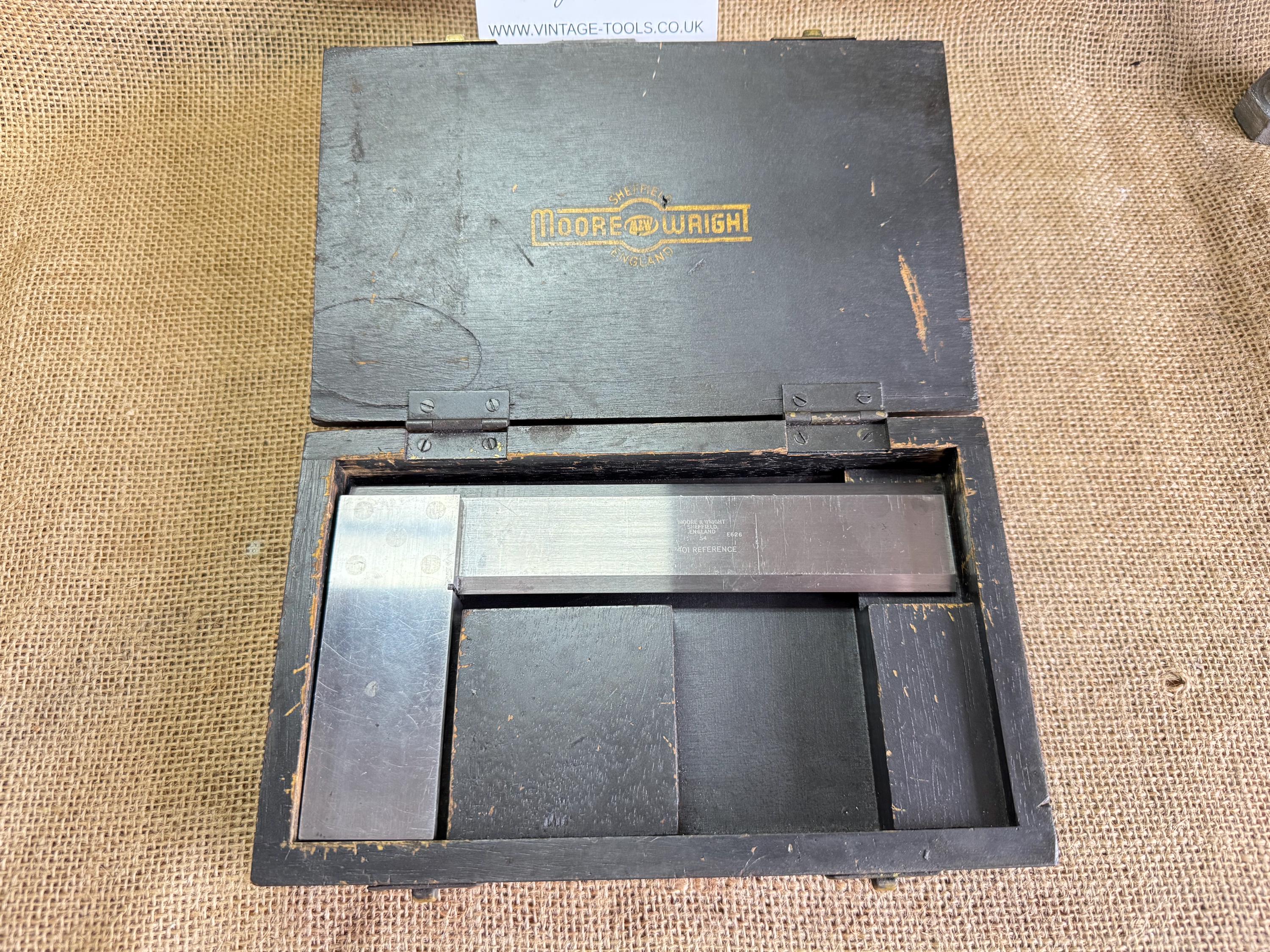 4009R | Moore & Wright 225 Mm Engineer Square | RS