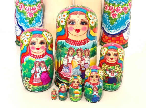 ukrainian nesting dolls