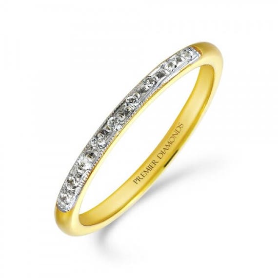 grain set diamond wedding band