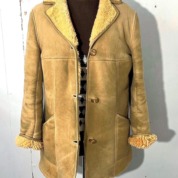 Vtg 70s shearling - sheepskin suede women’s jkt - coat “An aristocratic by Moorlands” made in England