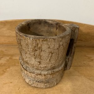 Antiguo recipiente de madera primitivo tallado a mano con asa - Mortero - Rústico hecho a mano - Decoración del hogar