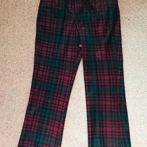 Pantalones acampanados antiguos de los años 70, de tartán, de la marca “Kings Road”, de Sears, con prensa permanente. ¡No necesita planchado!