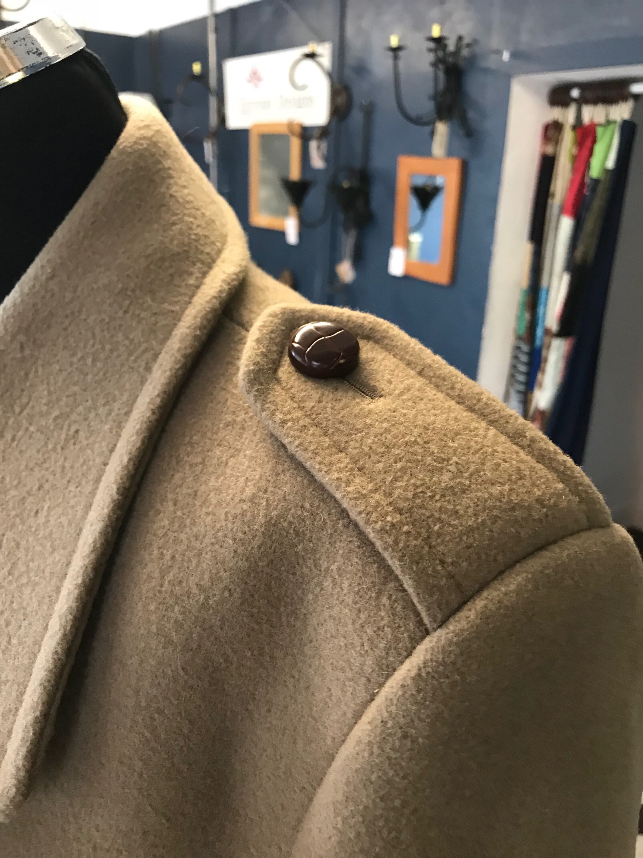Benetton camel deals coat