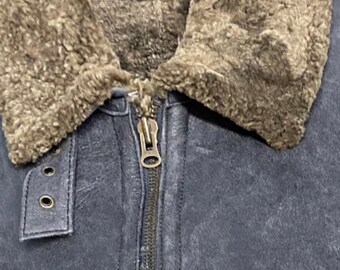 Vtg 90s size 18 ladies flying jkt“blue leather” sheepskin lined Lakeland unisex