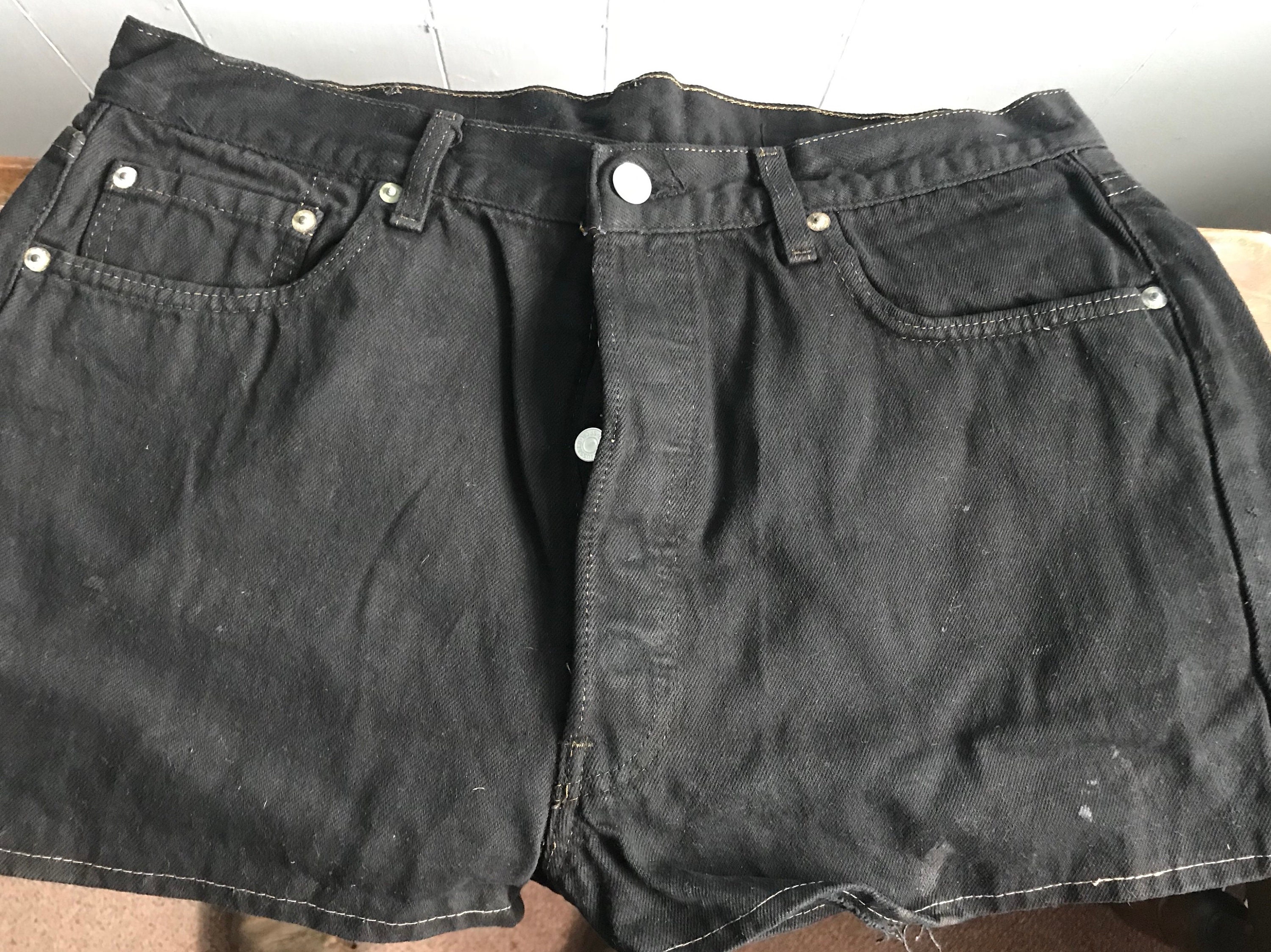 Vtg 34w Levi Denim Shorts Black Over 