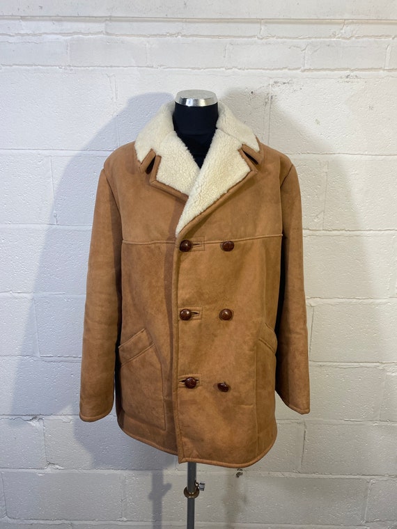 Vtg Gents Sheepskin Coat double breasted