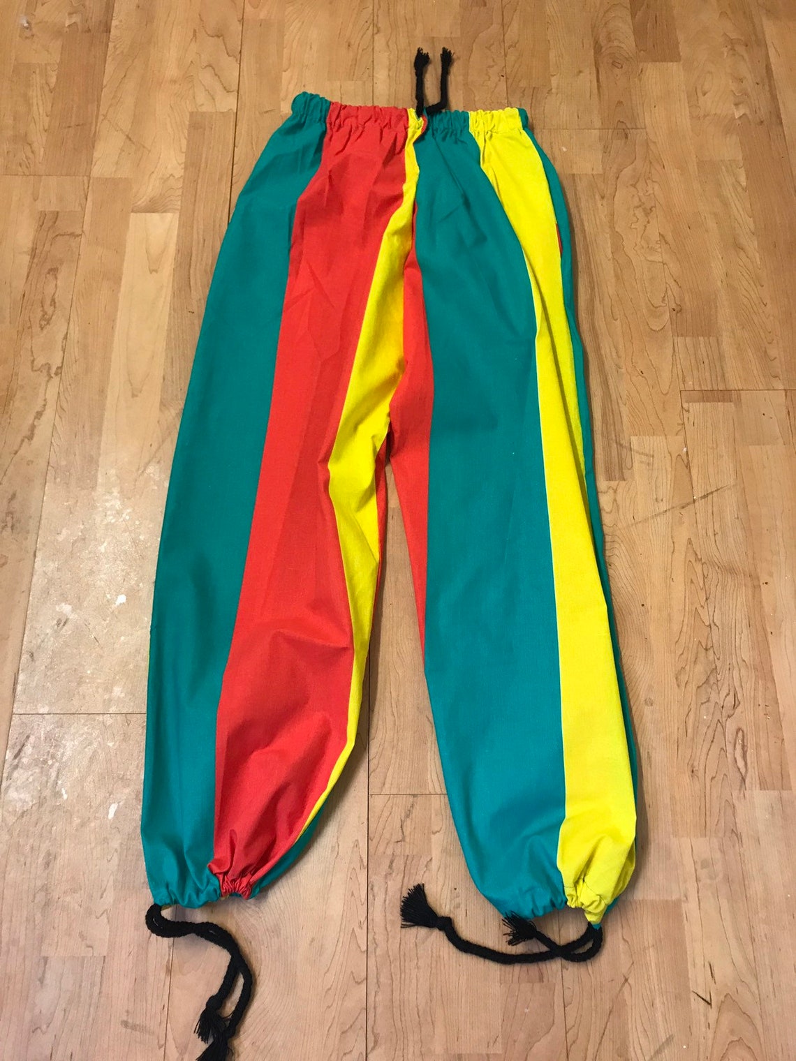 horizontal striped pants