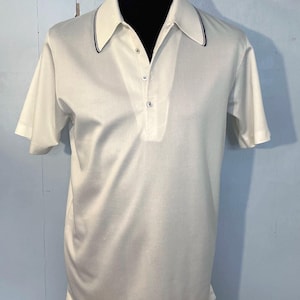 Rare Vtg L 60s polo shirt “IZOD ltd” styled and made in USA- 100% polyester
