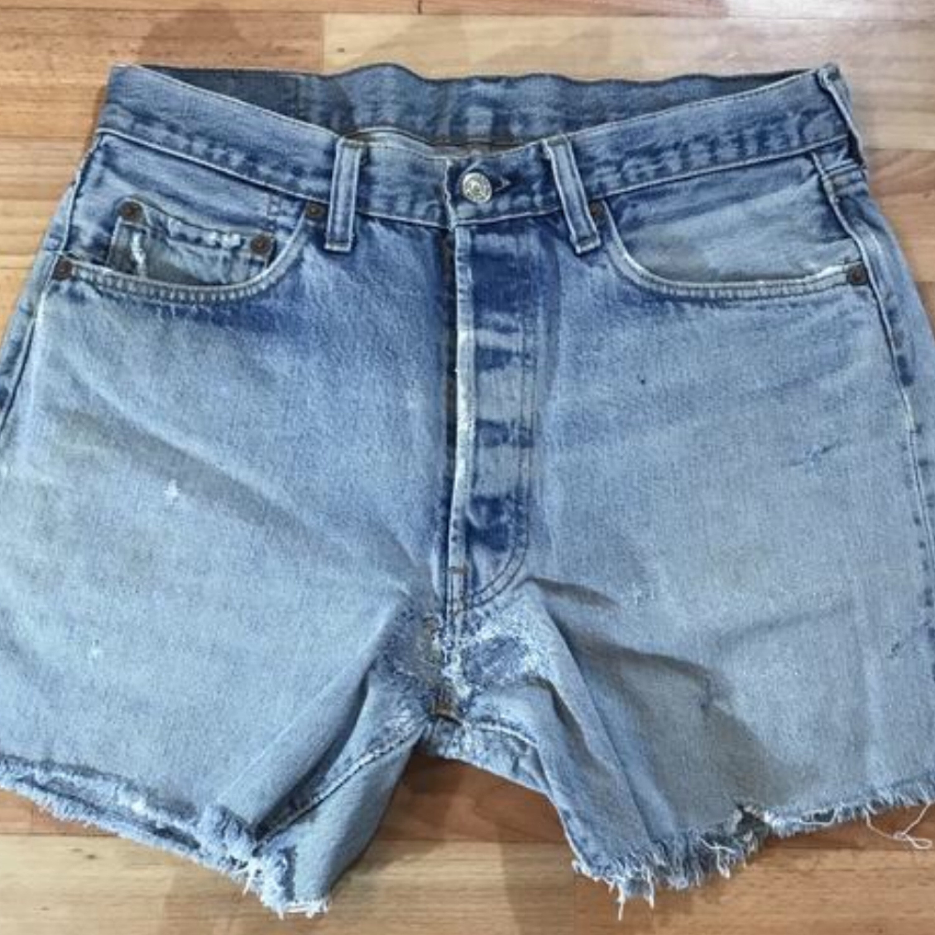 Image of Vtg Selvedge Levi Shorts Made in Usa