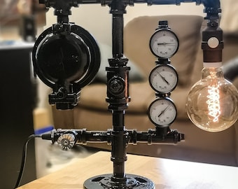Lampe de table steampunk faite main : style industriel Edison avec manomètres