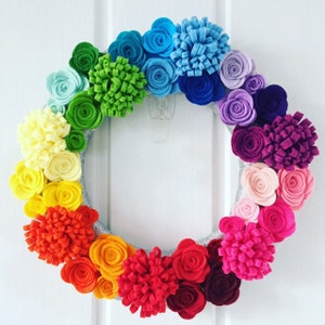 Rainbow wreath. Felt flower wreath. Rose door wreath. Nursery decor wreath. Rainbow themed bedroom decor. Felt rose wreath. Handmade flower