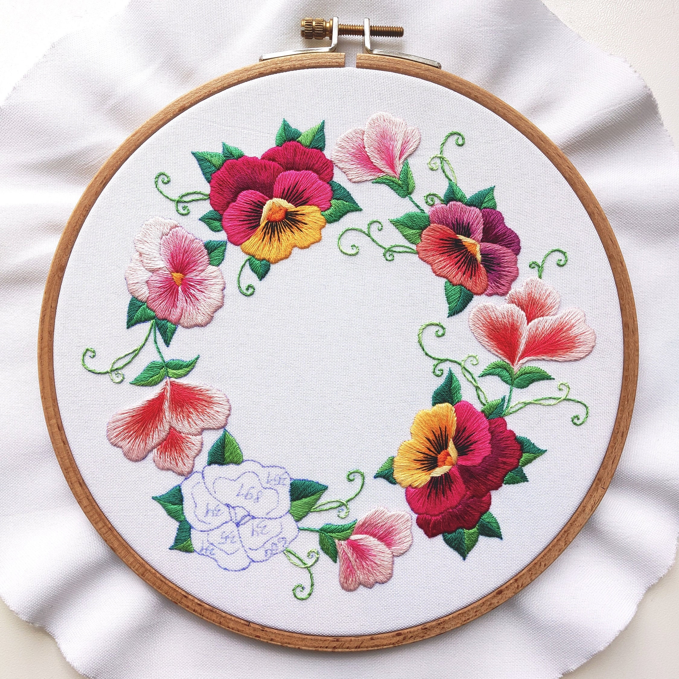Spring Pansies Wreath Pink Version Hand Embroidery Pattern Etsy UK