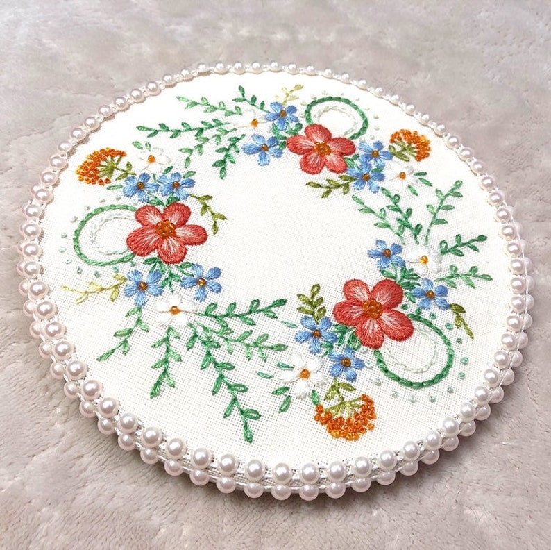 Spring Flower Wreath Hand Embroidery Pattern | Digital Download PDF ...