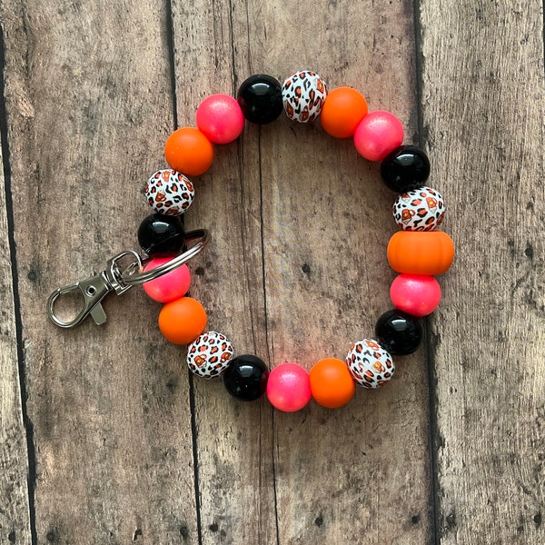 Pumpkin Spice Girl Silicone Keyring Bracelet, keychain, silicone beads, leopard, gift for her, hot pink, Halloween, fall, autumn, psl