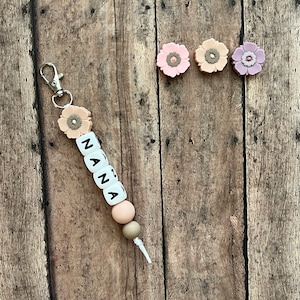 Poppy Custom Name Tag Keychain, bag bling, zipper charm, name tag, gift, personalize, birthday, rose, floral, flower, spring